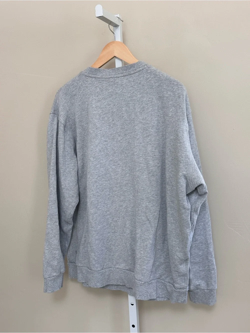 Lululemon Washington Commanders Steady State Sweatshirt No Size Approx XL